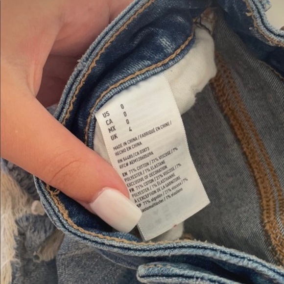 American Eagle ripped denim jean skirt size 0 - Picture 3 of 5